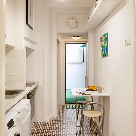 아파트 Campolide Urban Living *